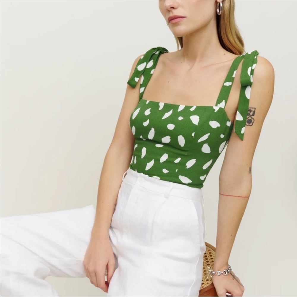 Reformation tie top 🌴